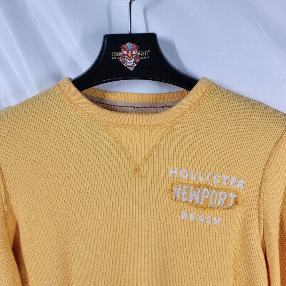 Hollister "Newport Beach" Men's Yellow 100% Cotton Thermal Shirt - Size M EUC - Picture 2 of 7